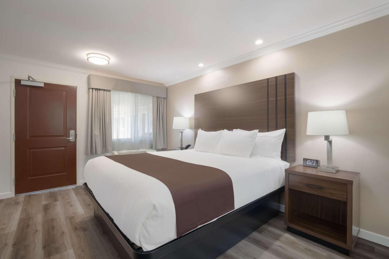 Surestay Plus Hotel By Best Western Upland - Ontario North Dış mekan fotoğraf