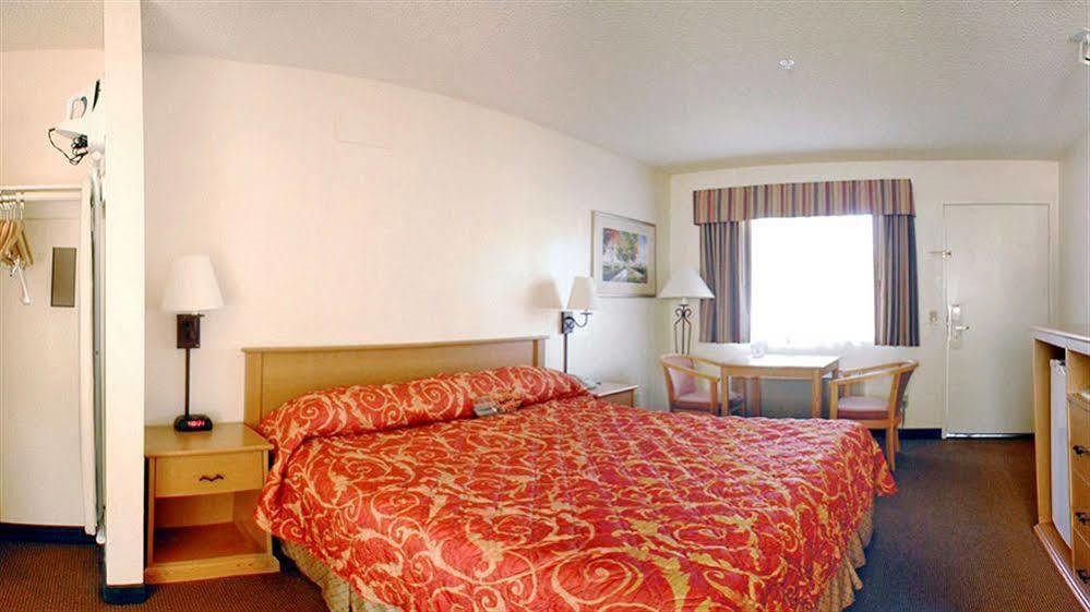 Surestay Plus Hotel By Best Western Upland - Ontario North Dış mekan fotoğraf